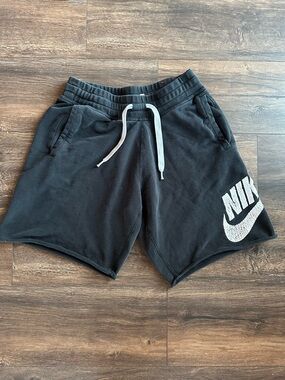 Nike Sweatshorts